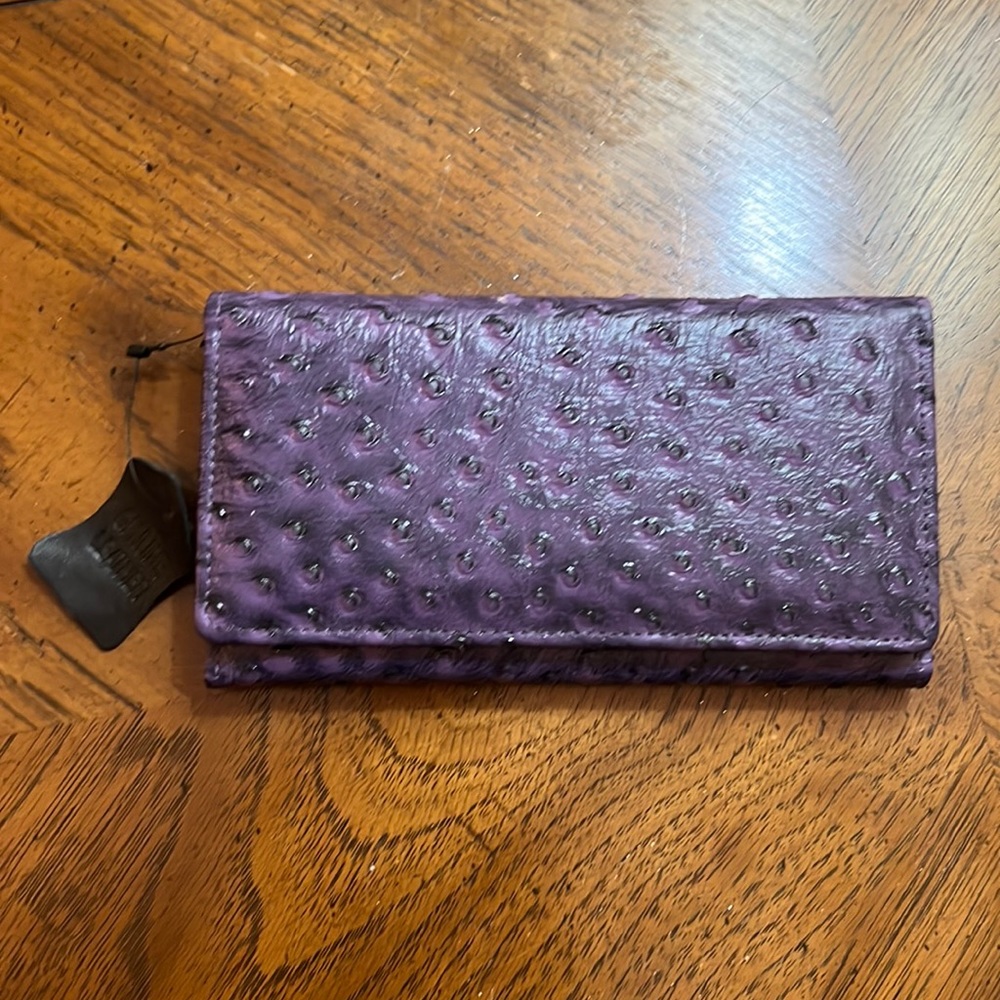 NEW Genuine Leather Embossed RFID Protected Wallet